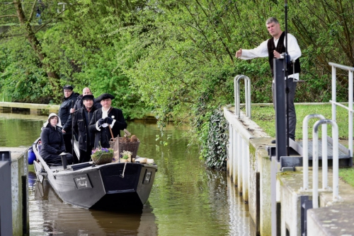 2017 Torfkahnarmada Personen 