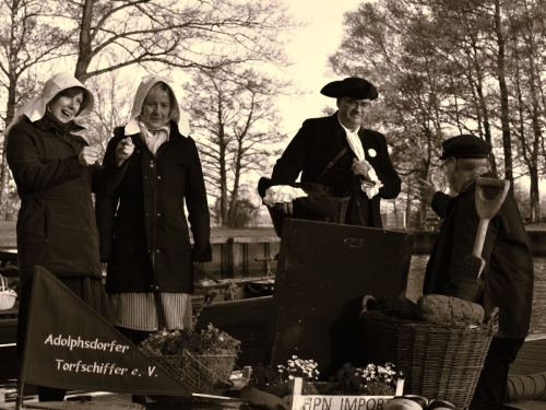 die Daumen werden für ein gutes Gelingen gedrückt